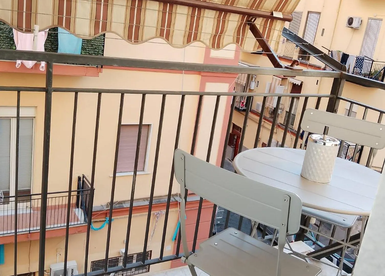 Mary House Napoli Centro Apartment