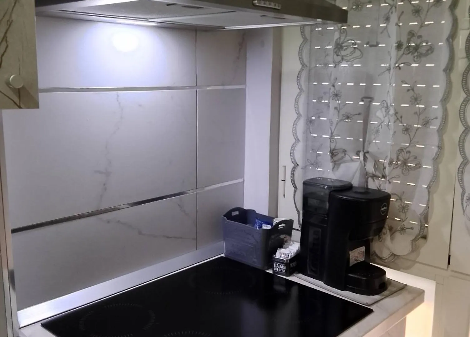 Mary House Napoli Centro Apartment Italy